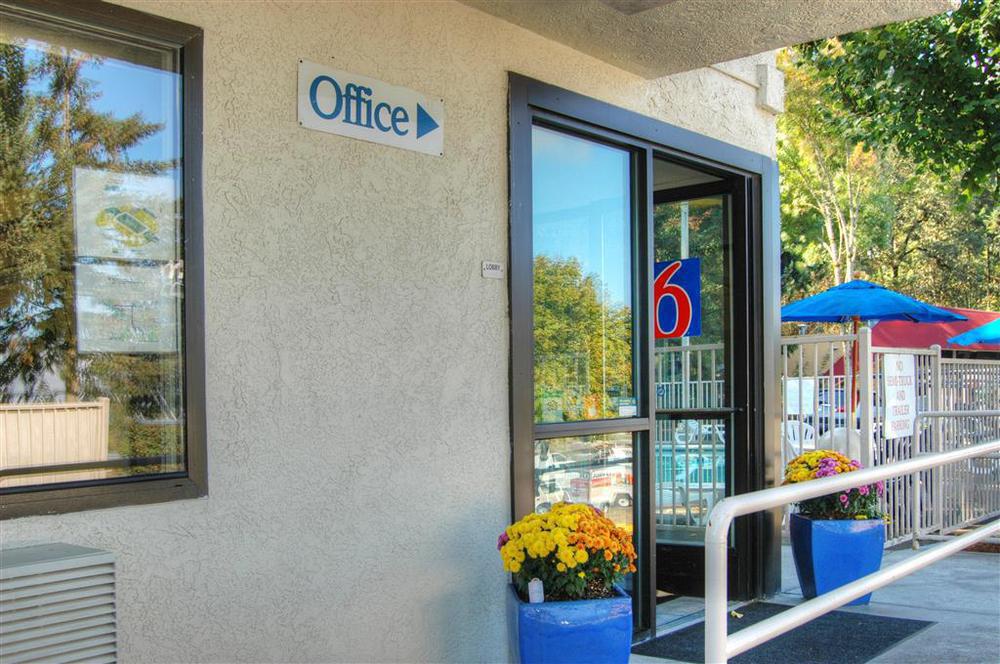 Motel 6-Eugene, Or - South Springfield ภายนอก รูปภาพ