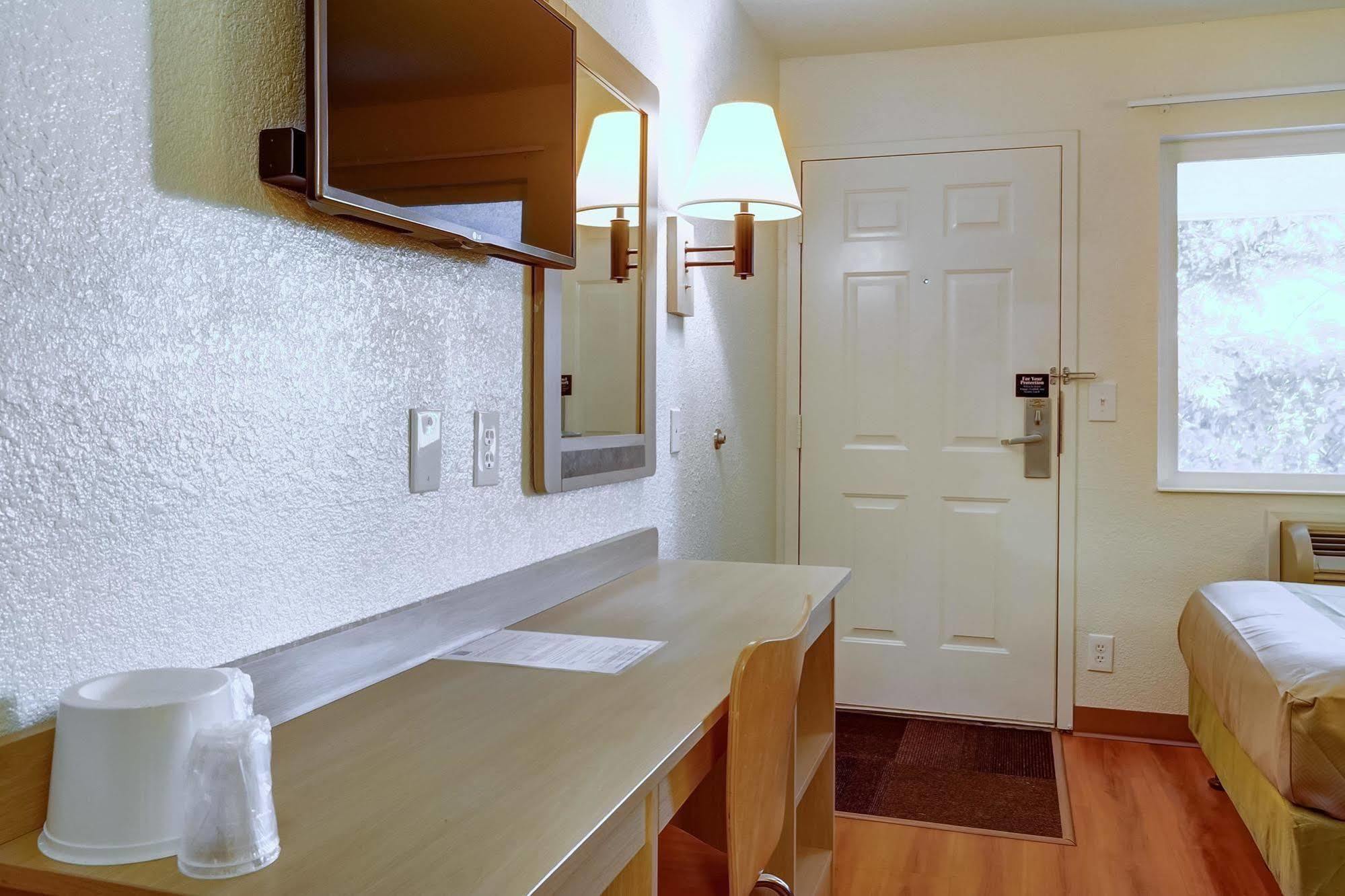 Motel 6-Eugene, Or - South Springfield ภายนอก รูปภาพ